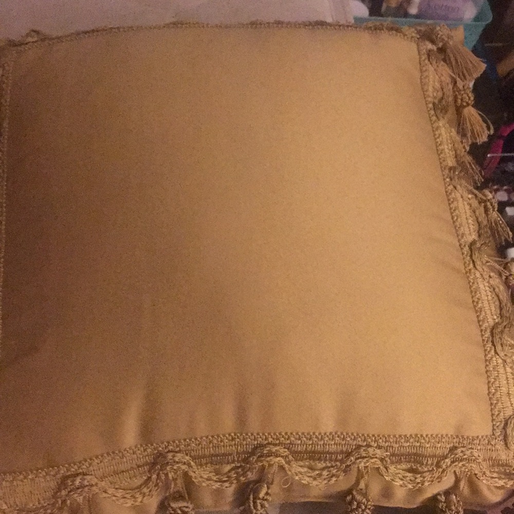 Gold decorative pillow